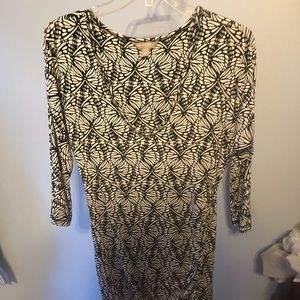 Banana Republic 3/4 sleeve rouched dress
